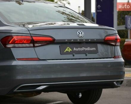Фольксваген Пассат 2021 у Києві на Automoto.ua Сірий Фольксваген Пассат, об'ємом двигуна 1.98 л та пробігом 103 тис. км за 19800 $, фото 7 на Automoto.ua