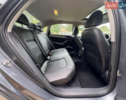 Серый Фольксваген Пассат, объемом двигателя 2 л и пробегом 128 тыс. км за 4800 $, фото 5 на Automoto.ua