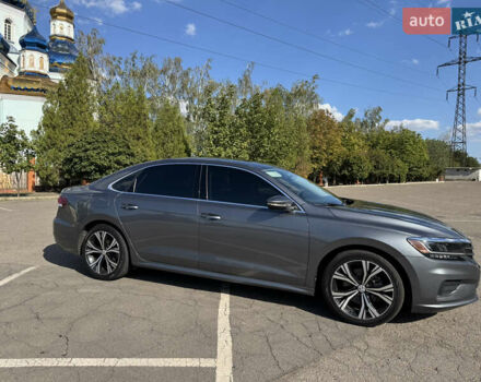 Серый Фольксваген Пассат, объемом двигателя 1.98 л и пробегом 126 тыс. км за 18000 $, фото 5 на Automoto.ua