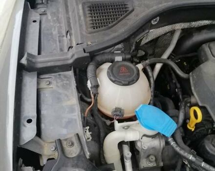 Серый Фольксваген Пассат, объемом двигателя 0 л и пробегом 95 тыс. км за 12700 $, фото 26 на Automoto.ua