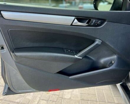 Фольксваген Пассат 2021 у Львові на Automoto.ua Сірий Фольксваген Пассат, об'ємом двигуна 2 л та пробігом 62 тис. км за 15000 $, фото 16 на Automoto.ua