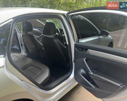 Серый Фольксваген Пассат, объемом двигателя 1.98 л и пробегом 166 тыс. км за 17400 $, фото 12 на Automoto.ua