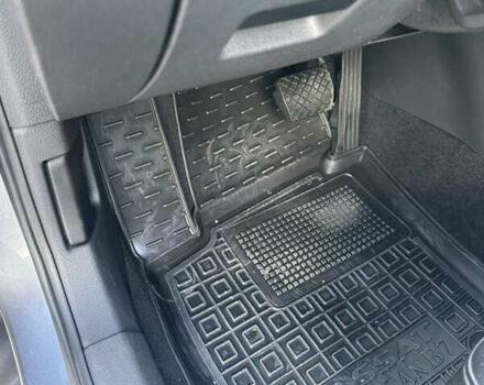 Серый Фольксваген Пассат, объемом двигателя 1.98 л и пробегом 126 тыс. км за 18000 $, фото 22 на Automoto.ua