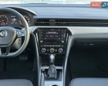 Серый Фольксваген Пассат, объемом двигателя 2 л и пробегом 122 тыс. км за 17900 $, фото 25 на Automoto.ua