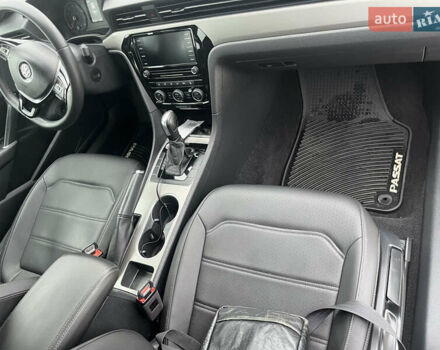 Серый Фольксваген Пассат, объемом двигателя 2 л и пробегом 105 тыс. км за 17800 $, фото 11 на Automoto.ua