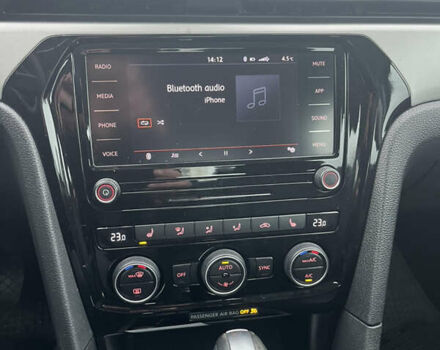 Серый Фольксваген Пассат, объемом двигателя 2 л и пробегом 105 тыс. км за 17800 $, фото 8 на Automoto.ua