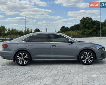 Фольксваген Пассат 2021 у Дубно на Automoto.ua Сірий Фольксваген Пассат, об'ємом двигуна 2 л та пробігом 162 тис. км за 16499 $, фото 4 на Automoto.ua