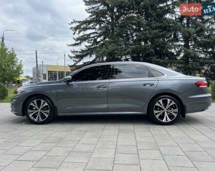 Сірий Фольксваген Пассат, об'ємом двигуна 2 л та пробігом 42 тис. км за 22100 $, фото 5 на Automoto.ua