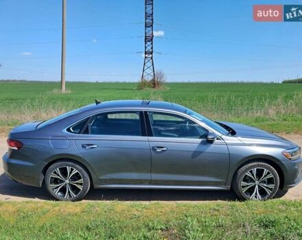 Серый Фольксваген Пассат, объемом двигателя 1.98 л и пробегом 93 тыс. км за 17500 $, фото 6 на Automoto.ua