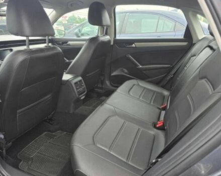 Сірий Фольксваген Пассат, об'ємом двигуна 2 л та пробігом 21 тис. км за 11000 $, фото 9 на Automoto.ua