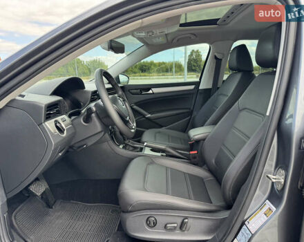 Фольксваген Пассат 2021 у Дубно на Automoto.ua Сірий Фольксваген Пассат, об'ємом двигуна 2 л та пробігом 162 тис. км за 16499 $, фото 12 на Automoto.ua