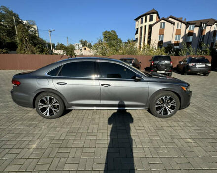 Фольксваген Пассат 2021 у Києві на Automoto.ua Сірий Фольксваген Пассат, об'ємом двигуна 1.98 л та пробігом 92 тис. км за 18650 $, фото 2 на Automoto.ua