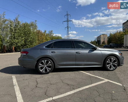 Серый Фольксваген Пассат, объемом двигателя 1.98 л и пробегом 126 тыс. км за 18000 $, фото 7 на Automoto.ua