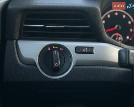 Серый Фольксваген Пассат, объемом двигателя 2 л и пробегом 122 тыс. км за 17900 $, фото 32 на Automoto.ua