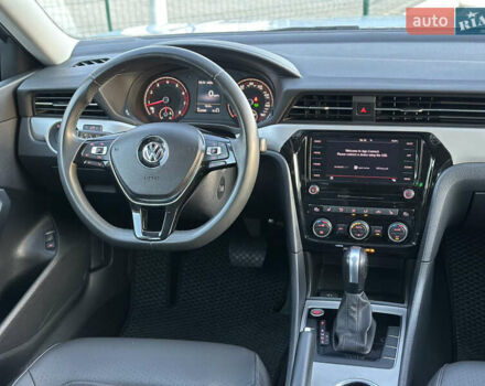 Серый Фольксваген Пассат, объемом двигателя 2 л и пробегом 122 тыс. км за 17900 $, фото 24 на Automoto.ua