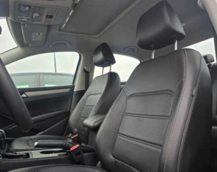 Сірий Фольксваген Пассат, об'ємом двигуна 2 л та пробігом 21 тис. км за 11000 $, фото 8 на Automoto.ua