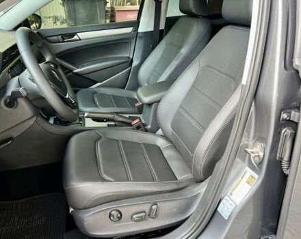 Фольксваген Пассат 2021 у Львові на Automoto.ua Сірий Фольксваген Пассат, об'ємом двигуна 2 л та пробігом 62 тис. км за 15000 $, фото 19 на Automoto.ua