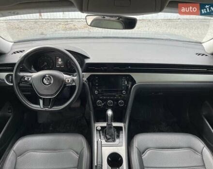 Фольксваген Пассат 2021 в Белой Церкве на Automoto.ua Серый Фольксваген Пассат, объемом двигателя 2 л и пробегом 124 тыс. км за 15300 $, фото 12 на Automoto.ua