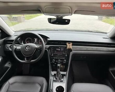 Сірий Фольксваген Пассат, об'ємом двигуна 2 л та пробігом 42 тис. км за 22100 $, фото 16 на Automoto.ua