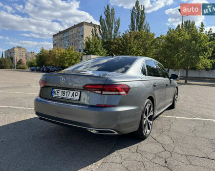 Серый Фольксваген Пассат, объемом двигателя 1.98 л и пробегом 126 тыс. км за 18000 $, фото 9 на Automoto.ua