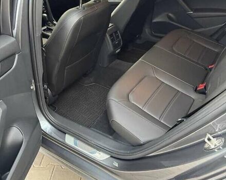 Серый Фольксваген Пассат, объемом двигателя 1.98 л и пробегом 61 тыс. км за 21300 $, фото 19 на Automoto.ua