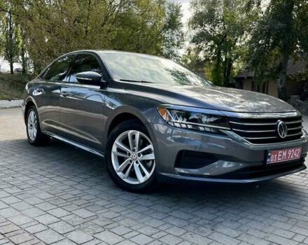 Серый Фольксваген Пассат, объемом двигателя 2 л и пробегом 50 тыс. км за 16500 $, фото 4 на Automoto.ua