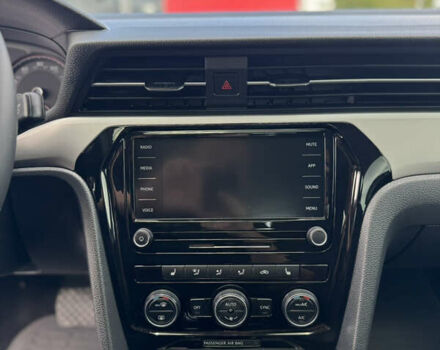 Фольксваген Пассат 2021 у Дубно на Automoto.ua Сірий Фольксваген Пассат, об'ємом двигуна 2 л та пробігом 162 тис. км за 16499 $, фото 35 на Automoto.ua