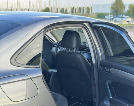 Фольксваген Пассат 2021 в Коростене на Automoto.ua Серый Фольксваген Пассат, объемом двигателя 1.98 л и пробегом 83 тыс. км за 17750 $, фото 10 на Automoto.ua