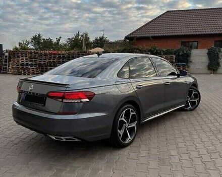 Серый Фольксваген Пассат, объемом двигателя 1.98 л и пробегом 61 тыс. км за 21300 $, фото 9 на Automoto.ua