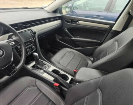 Сірий Фольксваген Пассат, об'ємом двигуна 2 л та пробігом 21 тис. км за 11000 $, фото 6 на Automoto.ua