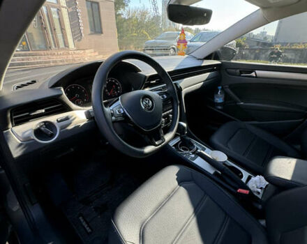 Фольксваген Пассат 2021 у Києві на Automoto.ua Сірий Фольксваген Пассат, об'ємом двигуна 1.98 л та пробігом 92 тис. км за 18650 $, фото 6 на Automoto.ua