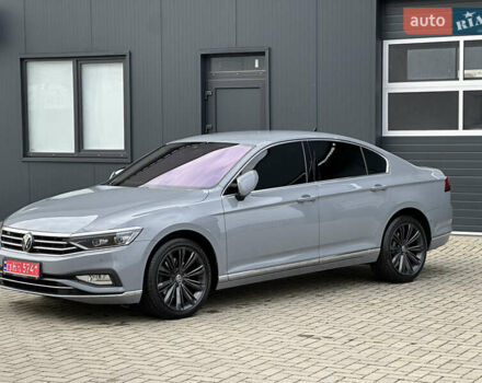 Серый Фольксваген Пассат, объемом двигателя 1.97 л и пробегом 189 тыс. км за 29999 $, фото 9 на Automoto.ua