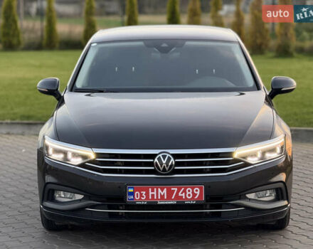 Серый Фольксваген Пассат, объемом двигателя 2 л и пробегом 123 тыс. км за 29900 $, фото 5 на Automoto.ua