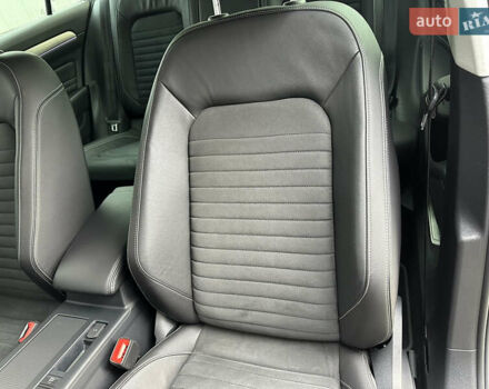 Серый Фольксваген Пассат, объемом двигателя 1.97 л и пробегом 189 тыс. км за 27999 $, фото 38 на Automoto.ua