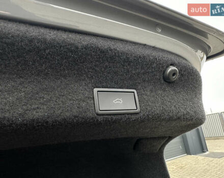 Серый Фольксваген Пассат, объемом двигателя 1.97 л и пробегом 189 тыс. км за 29999 $, фото 53 на Automoto.ua