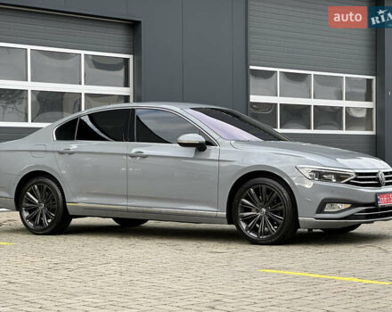 Серый Фольксваген Пассат, объемом двигателя 1.97 л и пробегом 189 тыс. км за 29999 $, фото 23 на Automoto.ua