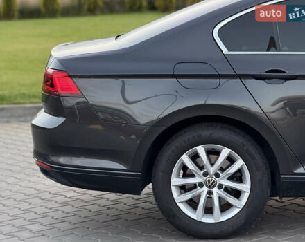 Серый Фольксваген Пассат, объемом двигателя 2 л и пробегом 123 тыс. км за 29900 $, фото 27 на Automoto.ua