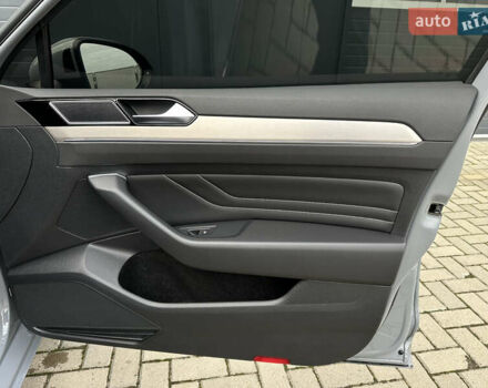 Серый Фольксваген Пассат, объемом двигателя 1.97 л и пробегом 189 тыс. км за 29999 $, фото 59 на Automoto.ua