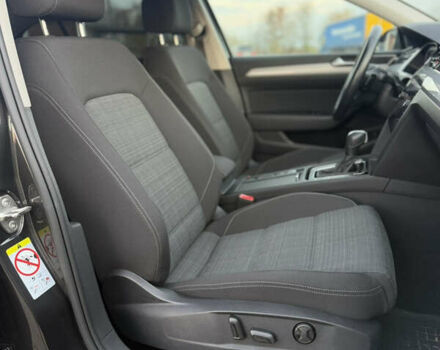 Серый Фольксваген Пассат, объемом двигателя 2 л и пробегом 123 тыс. км за 29900 $, фото 68 на Automoto.ua