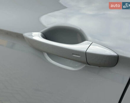 Серый Фольксваген Пассат, объемом двигателя 1.97 л и пробегом 189 тыс. км за 27999 $, фото 13 на Automoto.ua