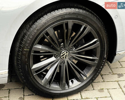 Серый Фольксваген Пассат, объемом двигателя 1.97 л и пробегом 189 тыс. км за 27999 $, фото 2 на Automoto.ua