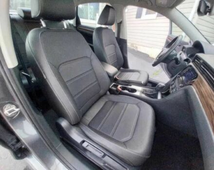 Серый Фольксваген Пассат, объемом двигателя 2 л и пробегом 13 тыс. км за 30000 $, фото 9 на Automoto.ua