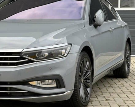 Серый Фольксваген Пассат, объемом двигателя 1.97 л и пробегом 189 тыс. км за 27999 $, фото 6 на Automoto.ua