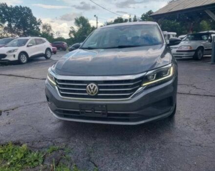 Серый Фольксваген Пассат, объемом двигателя 2 л и пробегом 13 тыс. км за 30000 $, фото 1 на Automoto.ua