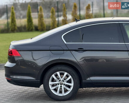 Серый Фольксваген Пассат, объемом двигателя 2 л и пробегом 123 тыс. км за 29900 $, фото 28 на Automoto.ua