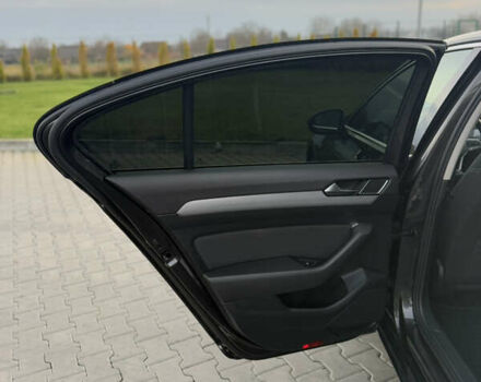 Серый Фольксваген Пассат, объемом двигателя 2 л и пробегом 123 тыс. км за 29900 $, фото 83 на Automoto.ua