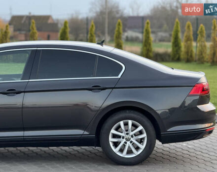 Серый Фольксваген Пассат, объемом двигателя 2 л и пробегом 123 тыс. км за 29900 $, фото 33 на Automoto.ua