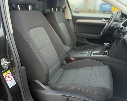 Серый Фольксваген Пассат, объемом двигателя 2 л и пробегом 123 тыс. км за 29900 $, фото 70 на Automoto.ua