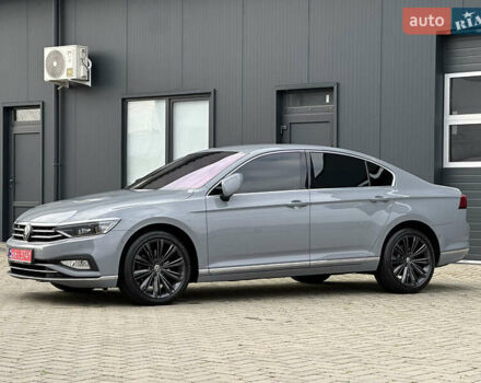 Серый Фольксваген Пассат, объемом двигателя 1.97 л и пробегом 189 тыс. км за 29999 $, фото 10 на Automoto.ua