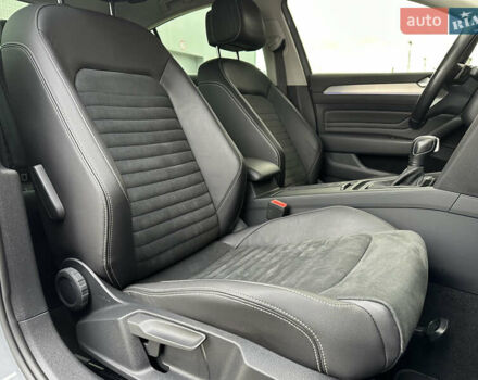 Серый Фольксваген Пассат, объемом двигателя 1.97 л и пробегом 189 тыс. км за 27999 $, фото 52 на Automoto.ua